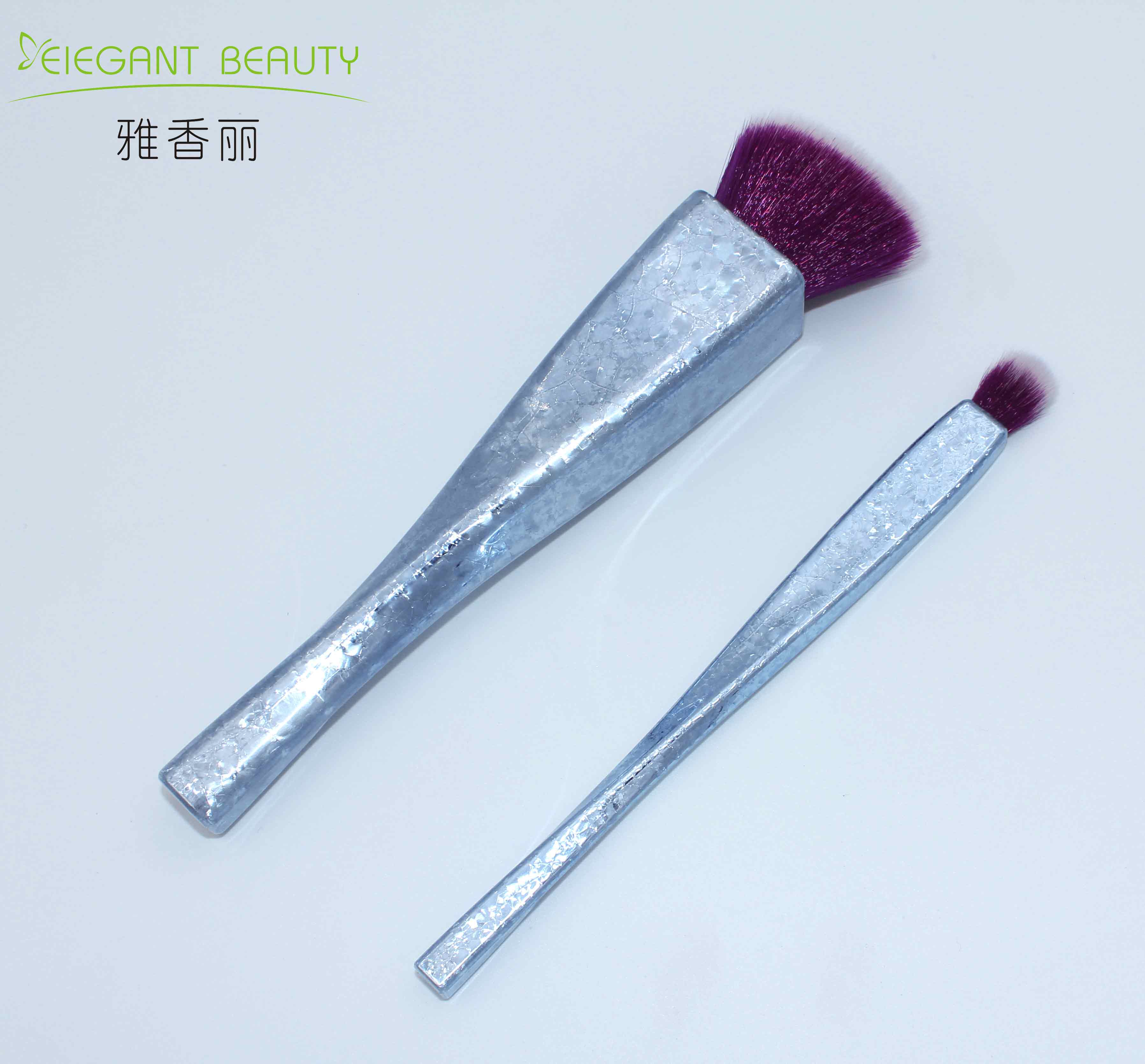 化妝刷套裝：不僅僅是工具，更是藝術(shù)的載體