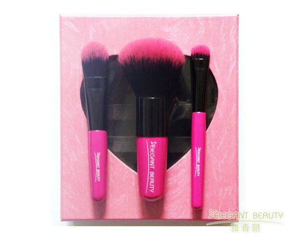 定制成套化妝刷時(shí)，是否可以添加品牌標(biāo)識(shí)或個(gè)性化圖案？